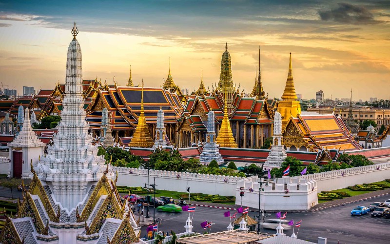 Bangkok, Thailand - Explore the bustling city and vibrant culture of Bangkok