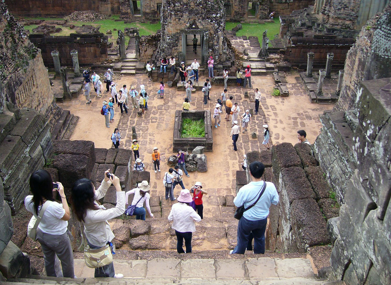 Heritage Walk - Explore history and culture on a captivating heritage walk