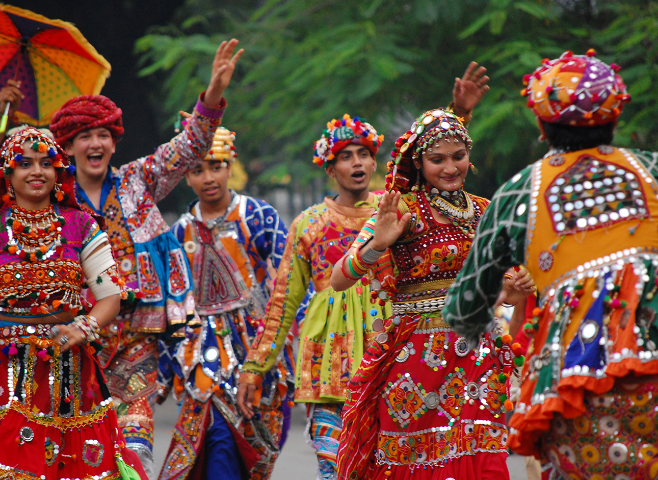 Cultural Shows - Vibrant performances and rich traditions