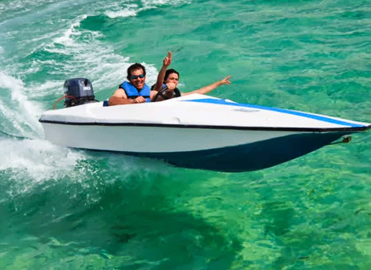 Speed Boat - Experience high-speed thrills on a thrilling ride