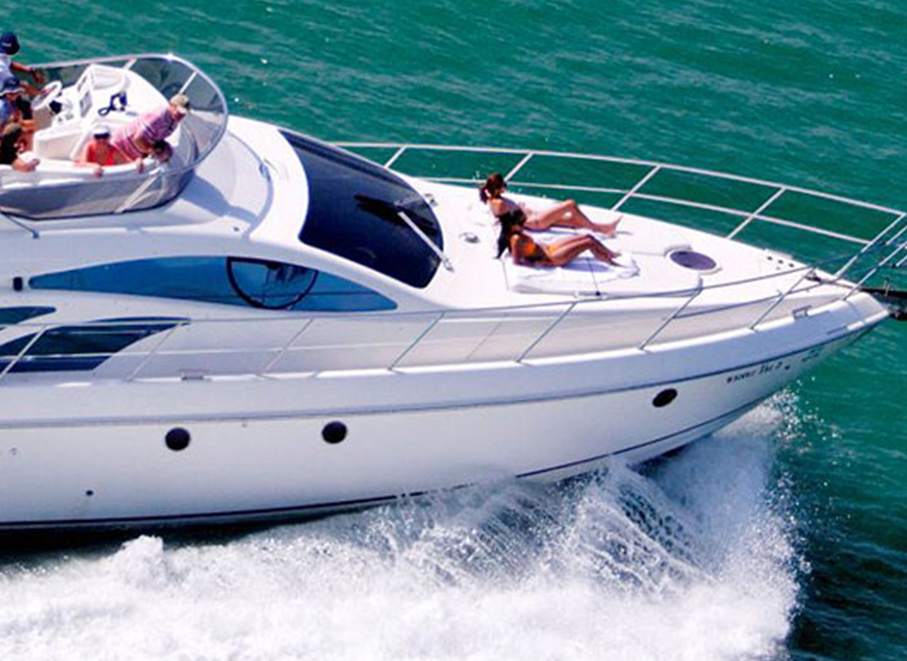 Island Hopping on Speedboat - Explore multiple islands with speedboat