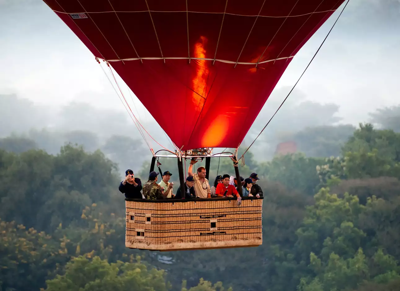 Hot Air Ballooning - Experience breathtaking views on exhilarating hot air balloon rides