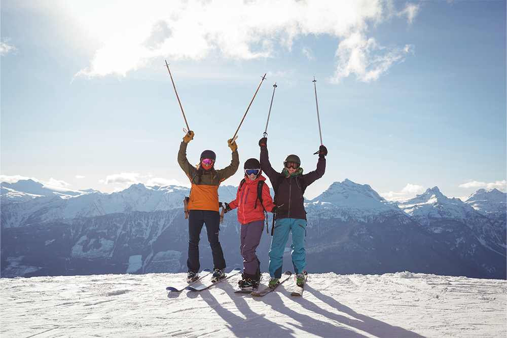 4 nights 5 days Manali tour packages to embark on an adventurous journey to this hilly paradise