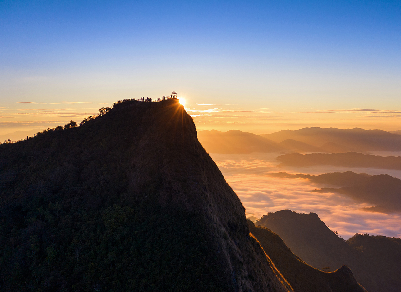 Best Destinations for Your Trip - Explore captivating destinations with our tours