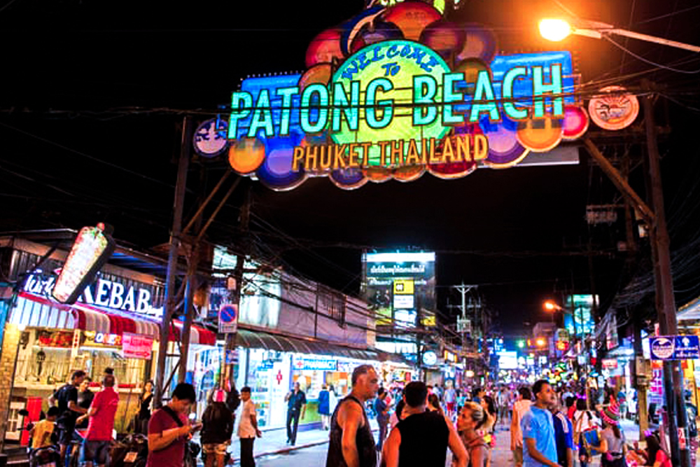 Phuket Island Beach Holiday - Relax on the stunning beaches of Phuket