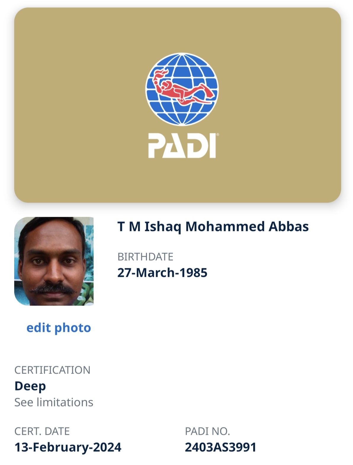 Basic Skiing - Learn the fundamentals of skiing with beginner-level training and gentle slopes