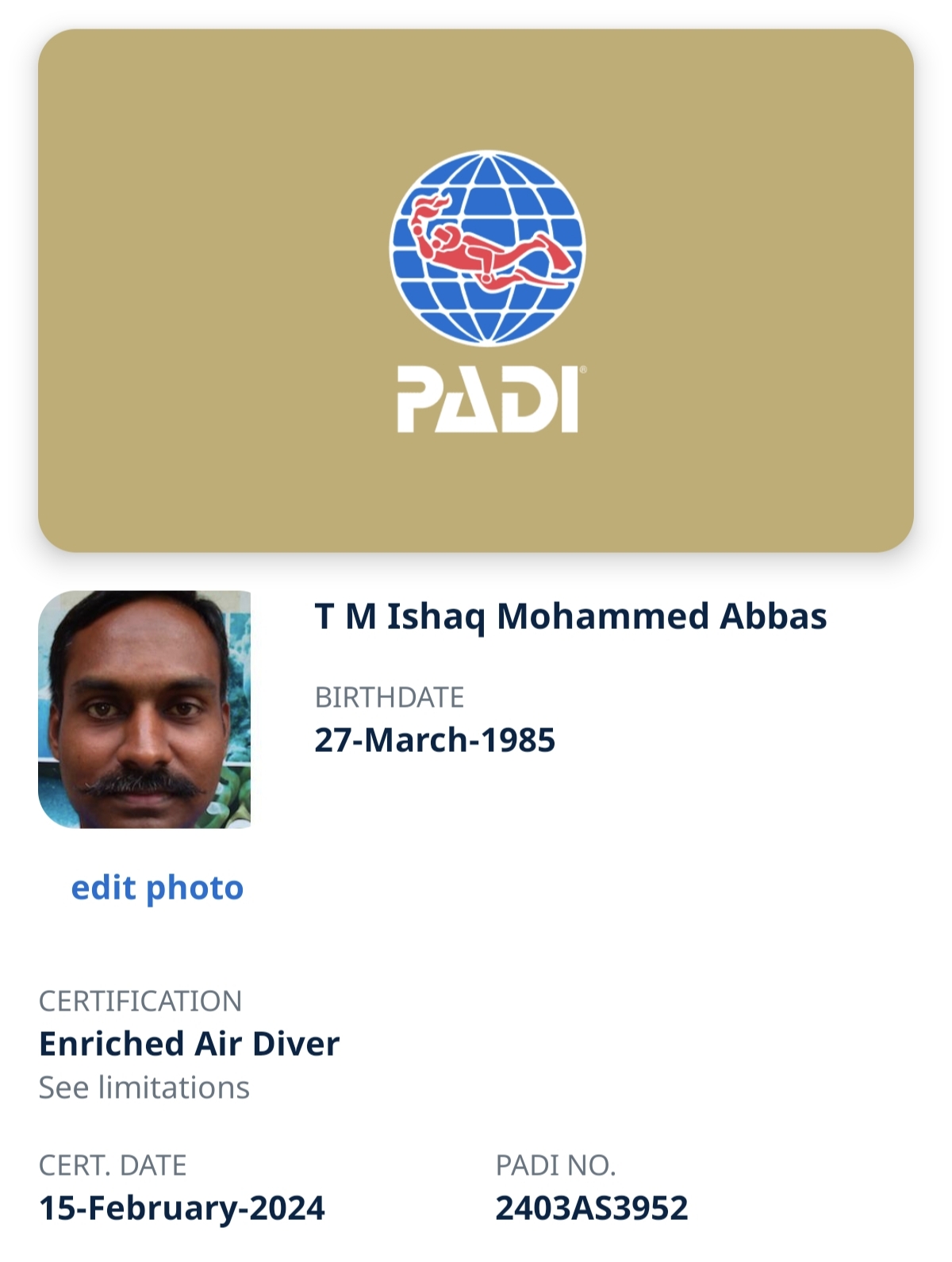 Basic Skiing - Learn the fundamentals of skiing with beginner-level training and gentle slopes